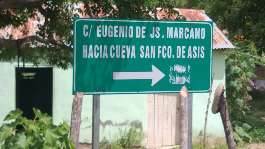 Calle en Bánica, provincia Elias Piña