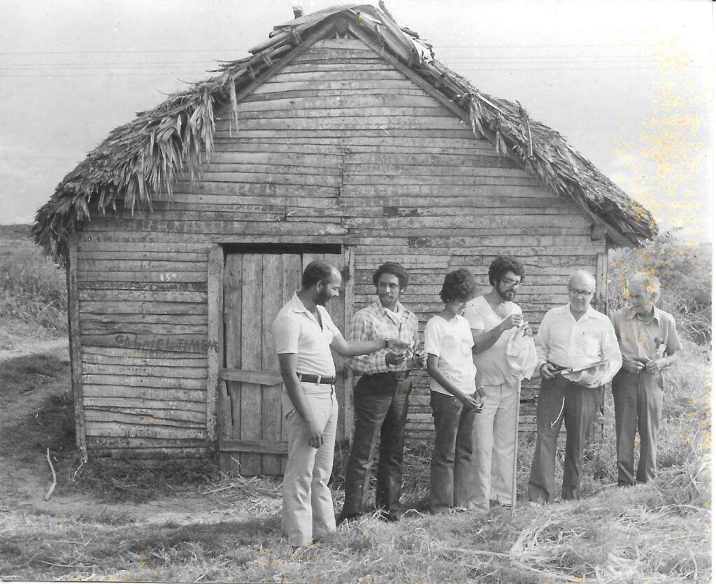 Marcano En Casa Campo Alumnos Y Luis Marcano